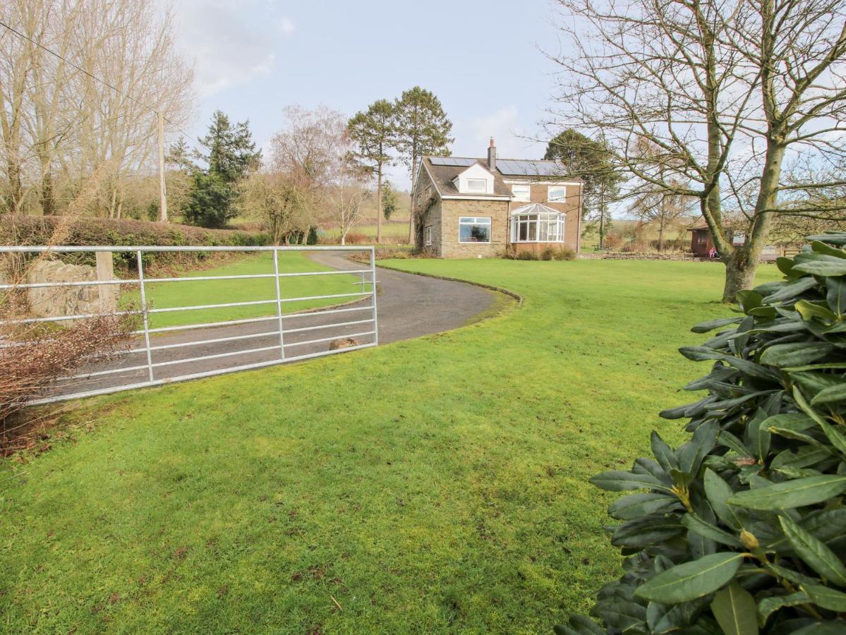 Bicton Lea Villa Acton  Exterior photo
